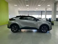 Novo Toyota C-HR Advance 140 HP (102 kW) 2026 Cinzento SUV