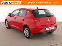 Usado Seat Ibiza Reference 69 CV (50 kW) 2014 Rojo Utilitario