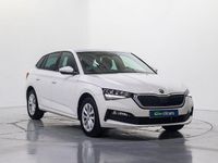 Usado Skoda Scala Selection 116 CV (85 kW) 2023 Blanco Utilitario