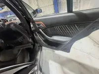 Usado Mercedes S500 306 CV (225 kW) 1998 Negro Berlina