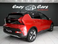 Usado Hyundai Bayon 100 CV (73 kW) 2023 Rojo SUV
