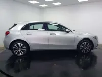 Usado Mercedes A250 218 CV (160 kW) 2021 Gris Berlina