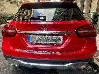 Usado Mercedes GLA180 122 CV (89 kW) 2019 Rojo SUV