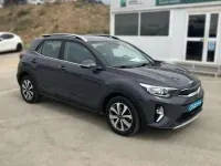 Usado Kia Stonic Plus 120 CV (88 kW) 2022 Gris SUV