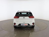 Usado Kia Niro 141 CV (103 kW) 2021 Blanco SUV