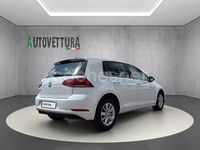 Usado VW Golf VII Advance 115 CV (84 kW) 2020 Blanco Berlina