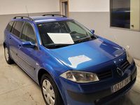 Usado Renault Mégane GrandTour Dynamique 100 CV (73 kW) 2005 Azul Familiar
