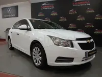 Usado Chevrolet Cruze LS 124 CV (91 kW) 2012 Blanco Berlina