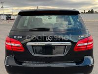 Usado Mercedes B180 109 CV (80 kW) 2013 Negro Monovolumen