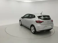 Usado Renault Clio V Zen 101 CV (74 kW) 2020 Plateado Utilitario