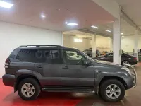 Usado Toyota Land Cruiser 173 CV (127 kW) 2008 Gris / plata SUV