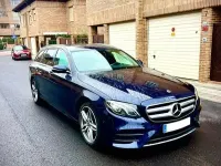 Usado Mercedes E220 193 CV (141 kW) 2019 Azul Familiar