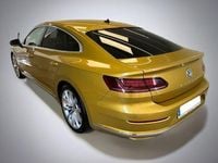 Usado VW Arteon Elegance 150 CV (110 kW) 2020 Amarillo Coupe