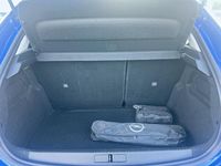Usado Opel Corsa Edition 102 HP (75 kW) 2022 Azul Sedan