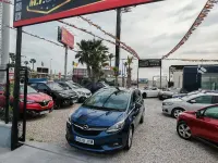 Usado Opel Zafira Expression 120 CV (88 kW) 2017 Azul Monovolumen