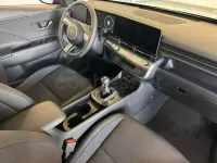 Usado Hyundai Kona 100 CV (73 kW) 2025 Blanco SUV
