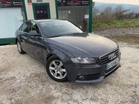 Usado Audi A4 143 CV (105 kW) 2010 Gris / plata Berlina