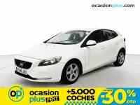 Usado Volvo V40 Kinetic 115 CV (84 kW) 2014 Blanco Familiar