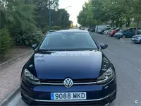 Usado VW Golf VII Advance 150 CV (110 kW) 2020 Negro Familiar