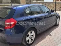 Usado BMW 116 115 CV (84 kW) 2010 Azul Utilitario