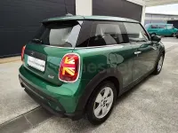 Usado Mini ONE 102 CV (75 kW) 2021 Verde Utilitario