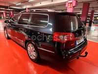 Usado VW Passat Highline 140 CV (102 kW) 2009 Negro Familiar