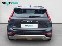 Usado Kia Niro 129 CV (94 kW) 2024 Gris SUV
