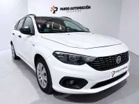 Usado Fiat Tipo Business 120 CV (88 kW) 2018 Blanco Familiar