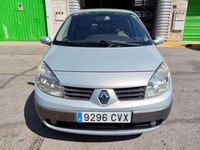 Usado Renault Scénic II 135 CV (99 kW) 2004 Beige Monovolumen