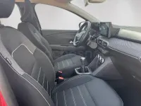 Usado Dacia Sandero Expression 91 CV (66 kW) 2023 Rojo Berlina
