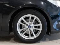 Usado Ford Focus Titanium 125 CV (91 kW) 2015 Negro Berlina