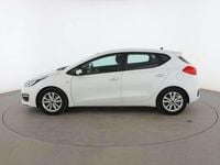 Begagnad Kia Ceed 101 HK (74 kW) 2017 Vit Halvkombi