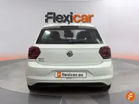 Usado VW Polo Advance 95 CV (69 kW) 2018 Blanco Utilitario