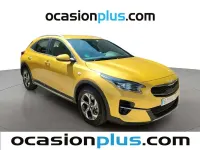 Usado Kia XCeed 160 CV (117 kW) 2022 Amarillo SUV