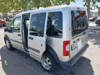 Usado Ford Tourneo Titanium 115 CV (84 kW) 2014 Gris / plata Monovolumen