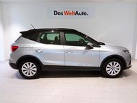 Usado Seat Arona Style 110 CV (80 kW) 2024 Gris plata SUV