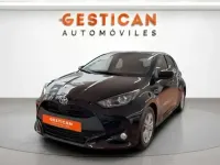 Usado Toyota Yaris Active 116 CV (85 kW) 2022 Negro Utilitario
