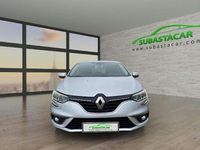 Usado Renault Mégane IV Business 116 CV (85 kW) 2019 Plateado Berlina