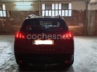 Usado Peugeot 2008 Style 82 CV (60 kW) 2019 Rojo SUV