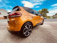 Usado Renault Scénic IV LIMITED 150 CV (110 kW) 2018 Amarillo Monovolumen