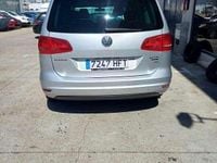 Usado VW Sharan Advance 140 CV (102 kW) 2012 Gris Monovolumen