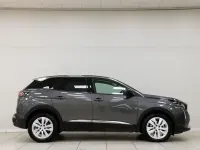 Usado Peugeot 3008 Active 130 CV (95 kW) 2022 Gris SUV