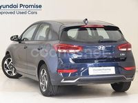 Usado Hyundai i30 100 CV (73 kW) 2024 Azul Berlina
