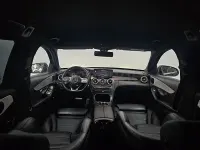 Usado Mercedes C200 160 CV (117 kW) 2019 Azul Familiar