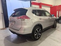 Usado Nissan X-Trail N-Connecta 130 CV (95 kW) 2016 Gris / plata SUV