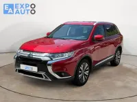 Usado Mitsubishi Outlander Motion 150 CV (110 kW) 2019 Rojo SUV