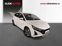 Usado Hyundai i20 100 CV (73 kW) 2025 Blanco Utilitario