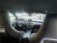 Käytetty Mercedes GLA220 AMG line 170 HP (125 kW) 2014 Valkoinen Katumaasturi
