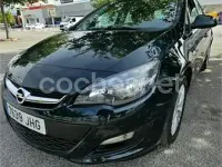 Usado Opel Astra Selective 110 CV (80 kW) 2015 Verde Berlina