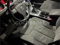 Usado VW Passat Highline 140 CV (102 kW) 2007 Azul Berlina